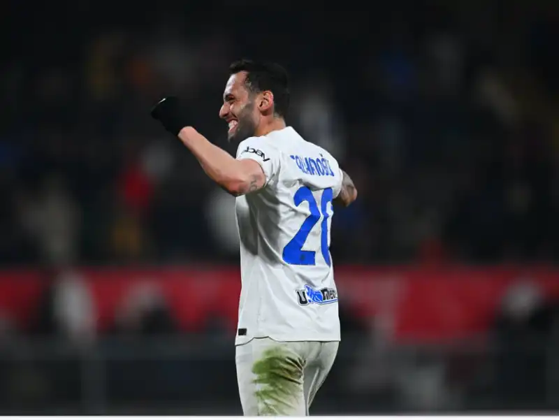 calhanoglu monza inter