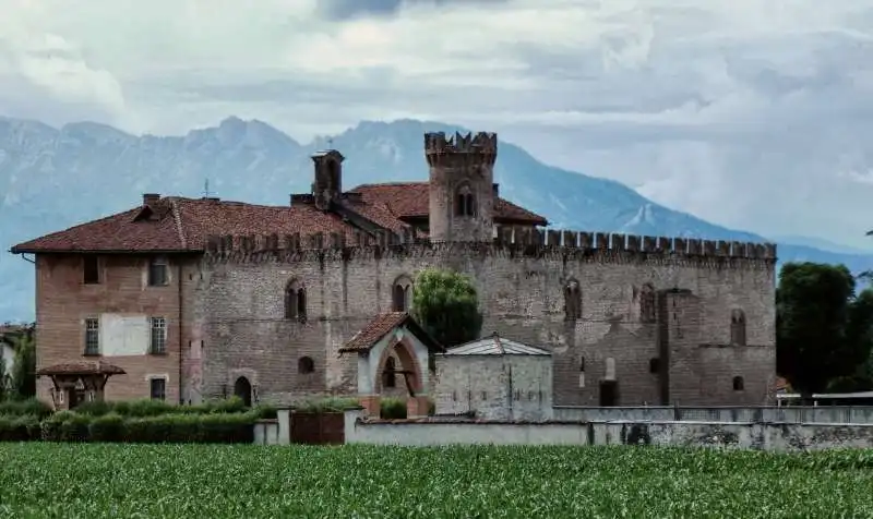 CASTELLO DI BURIASCO 