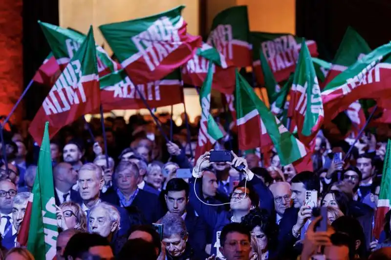  convention per i 30 anni di forza italia   