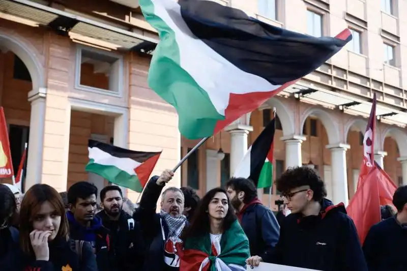 corteo pro palestina a roma 