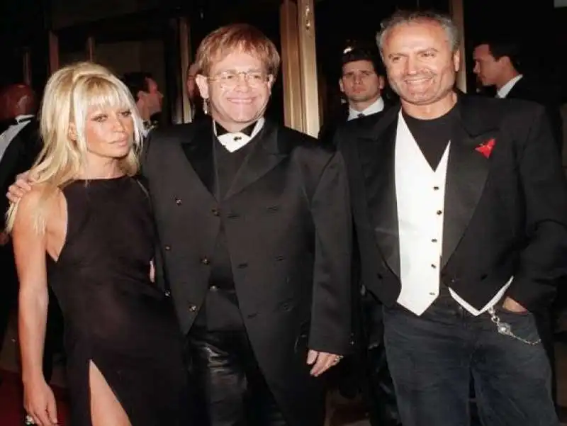 donatella versace elton john gianni versace