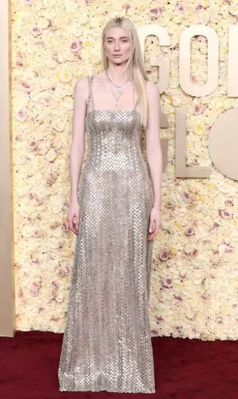 elizabeth debicki in dior haute couture