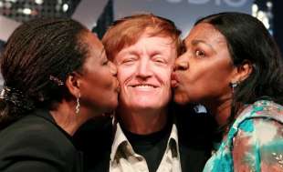 Frank Farian con le cantanti di boney m liz mitchell e marcia barrett