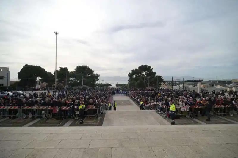 funerali di gigi riva 7