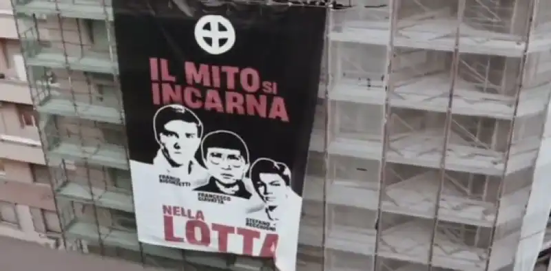 il video di casapound su acca larentia 2