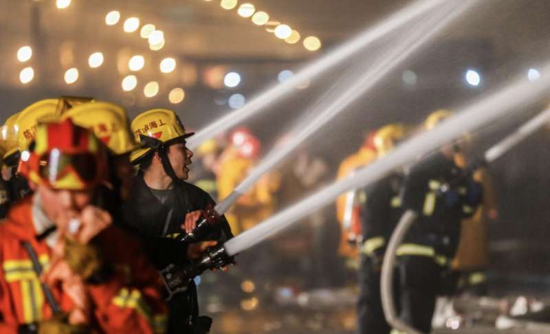 INCENDIO IN CINA