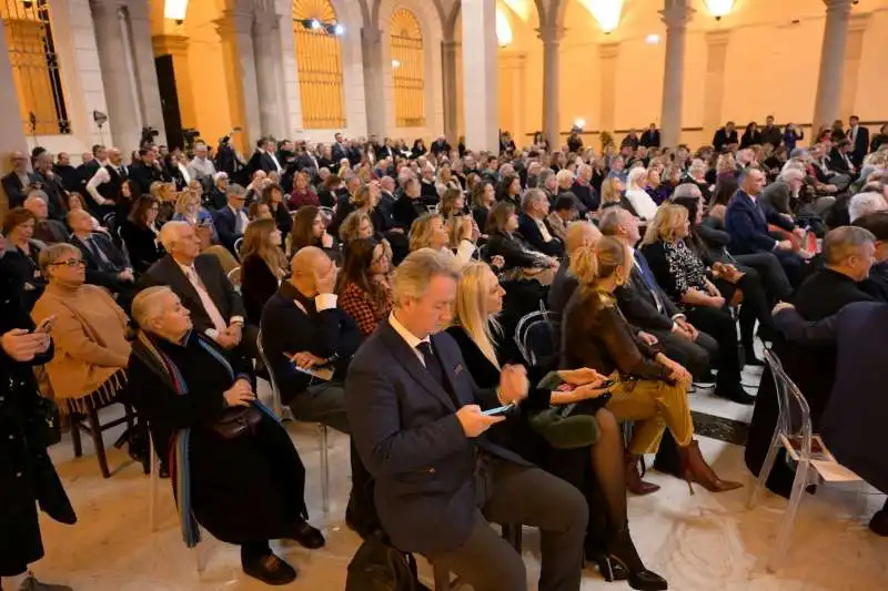 invitati alla presentazione 