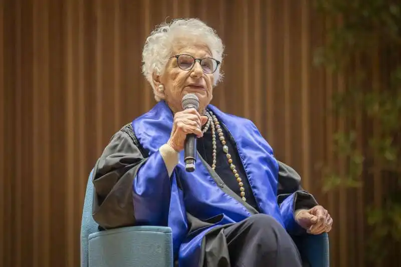 laurea honoris causa per liliana segre   milano   1