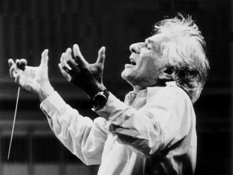 leonard bernstein  2