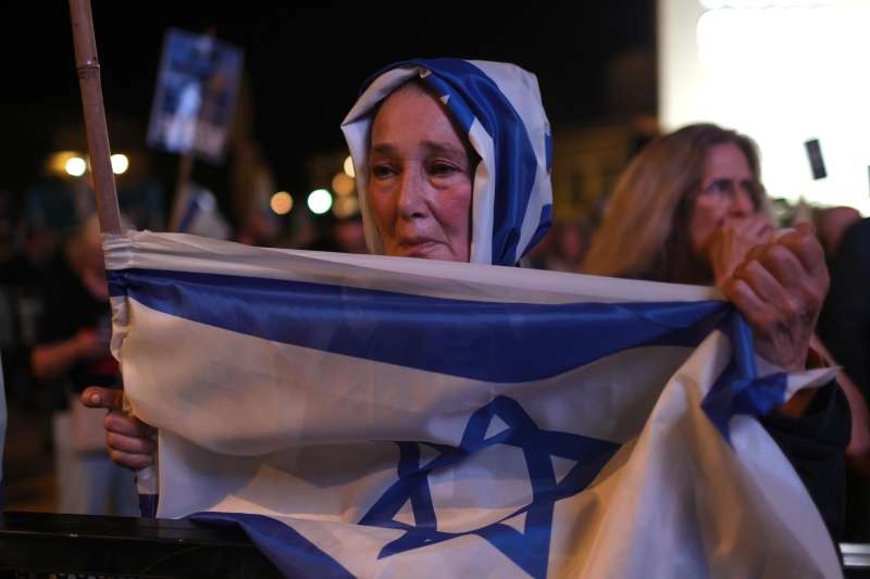 manifestazione contro netanyahu in israele 5