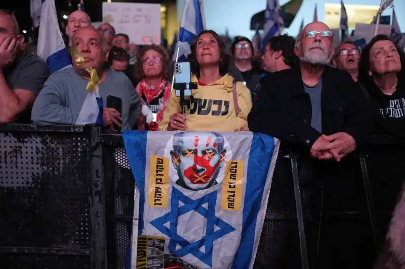 manifestazione contro netanyahu in israele    6