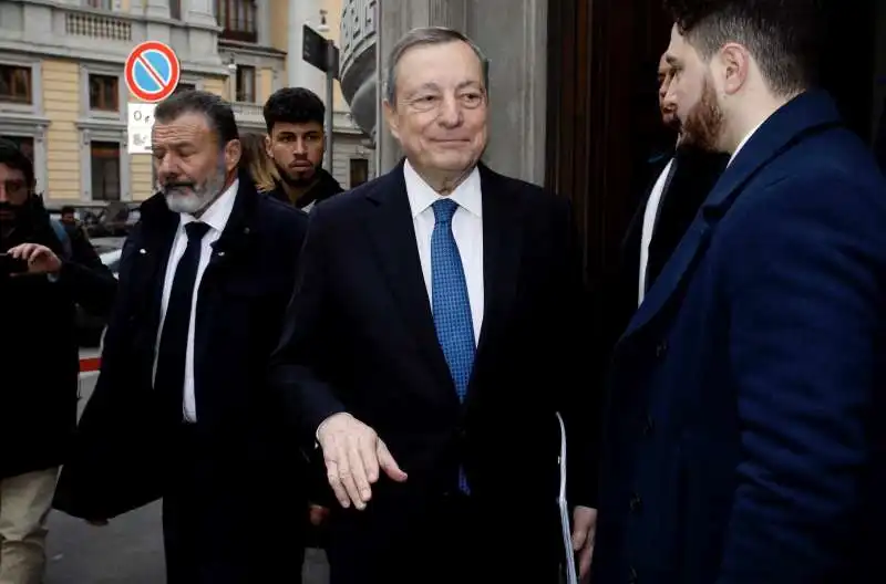 mario draghi al vertice ert a milano   2