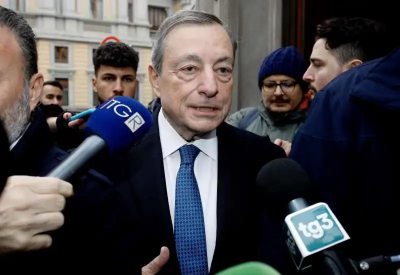 mario draghi al vertice ert a milano   4