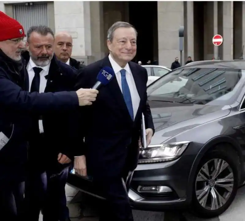 mario draghi incontra i vertici dell industria europea a milano