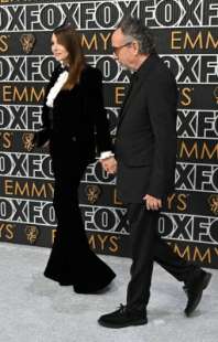 monica bellucci e tim burton agli emmy 6