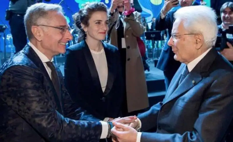 paolo bonolis francesca perrotta sergio mattarella 