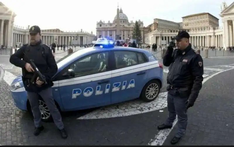 POLIZIA PIAZZA SAN PIETRO 