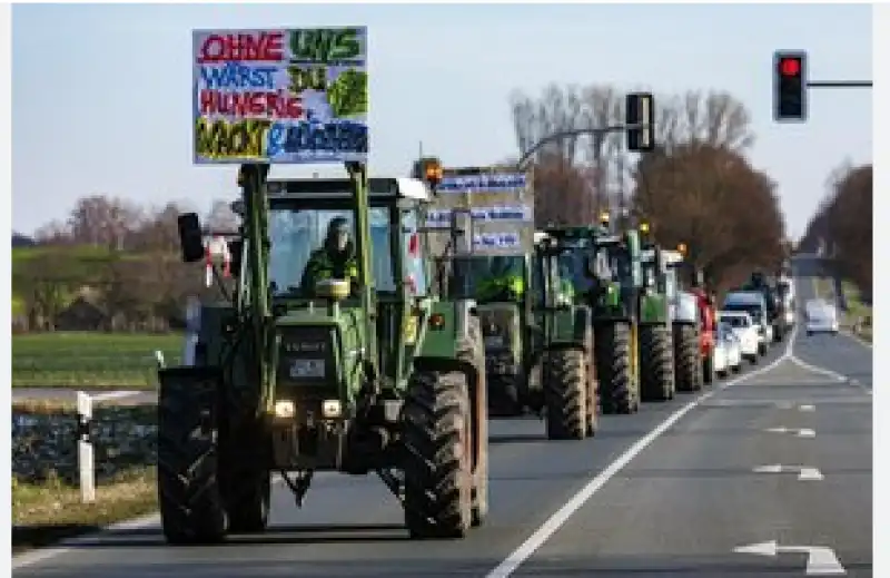 rivolta agricoltori germania