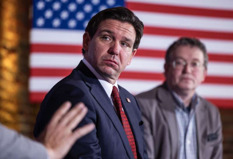 ron desantis caucus iowa