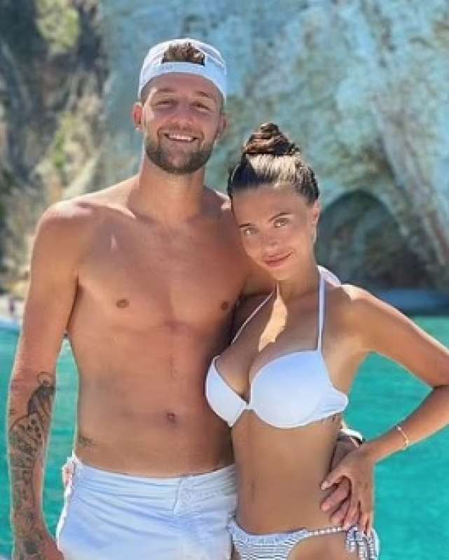 sergej milinkovic savic e la moglie natalia ilic