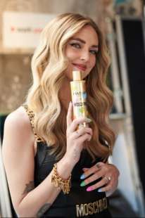 spot con chiara ferragni 1