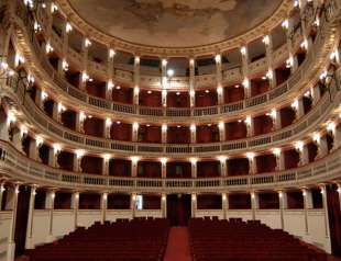 TEATRO MERCADANTE NAPOLI