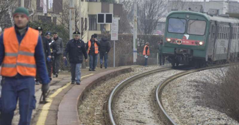 torino, bambino di 9 anni investito e ucciso da un treno. 3