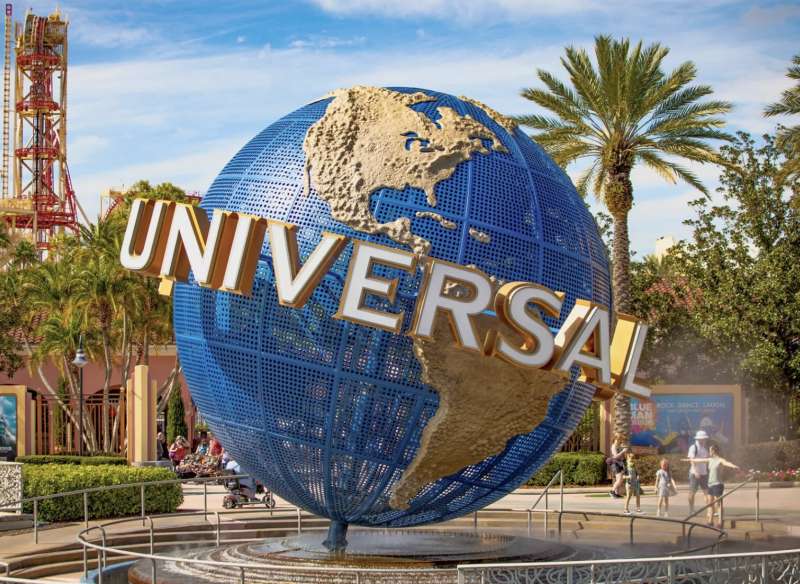 UNIVERSAL PICTURES