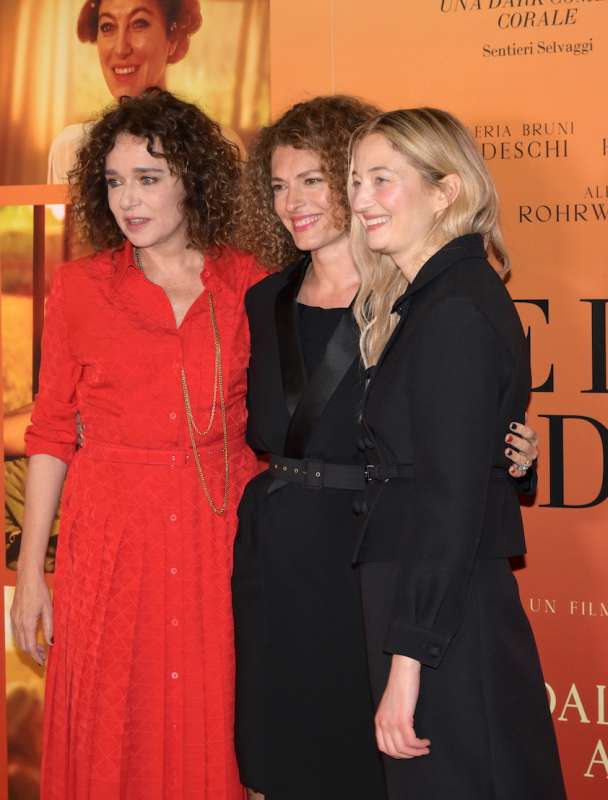 valeria golino ginevra elkann alba rohrwacher foto di bacco