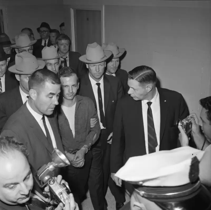 arresto lee oswald