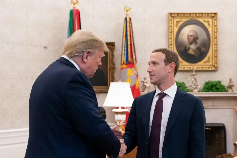 donald trump mark zuckerberg