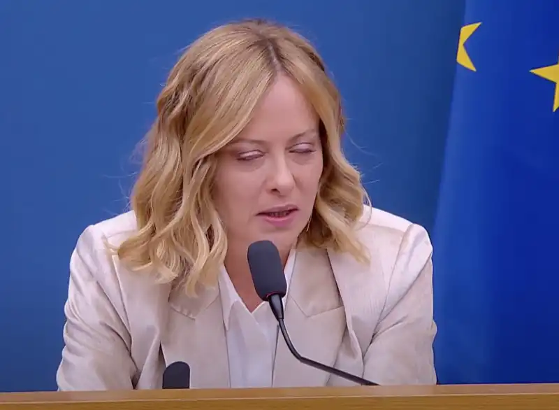 GIORGIA MELONI ALLA CONFERENZA STAMPA DI FINE ANNO (INIZIO 2025)