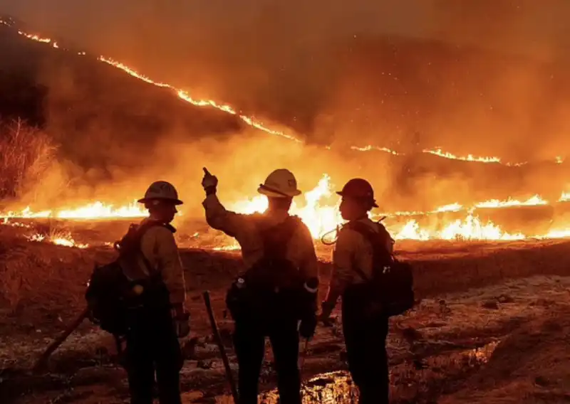 incendio los angeles california