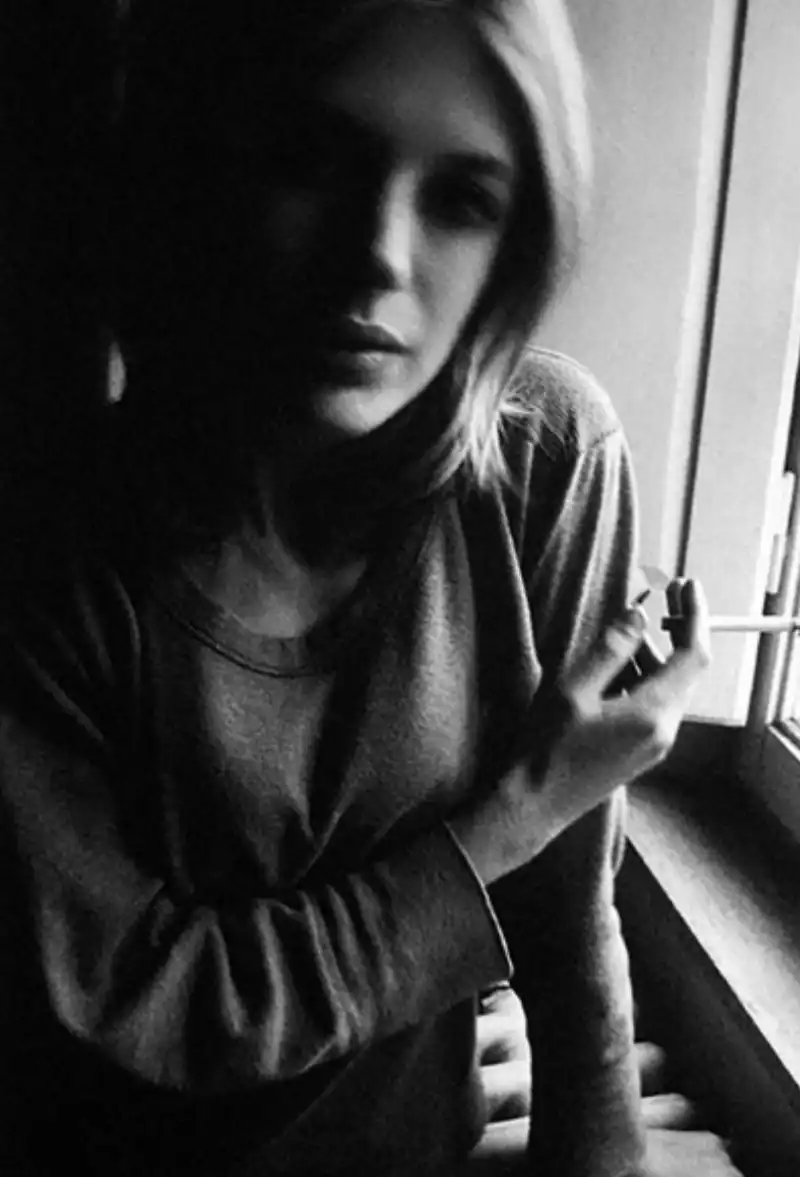 marianne faithfull fotografata da mario schifano