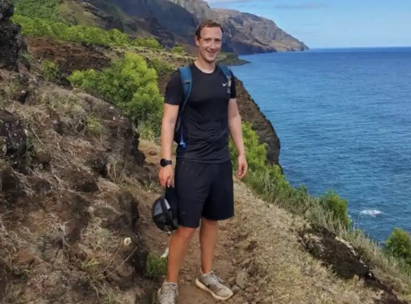 MARK ZUCKERBERG ALLE HAWAII