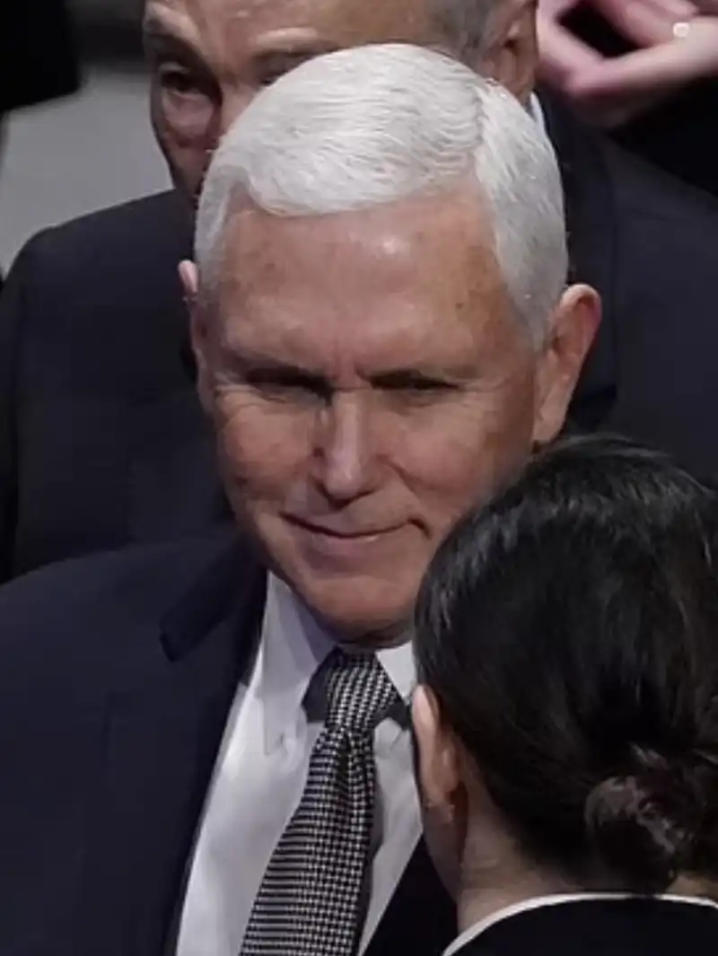 mike pence ai funerali di jimmy carter 