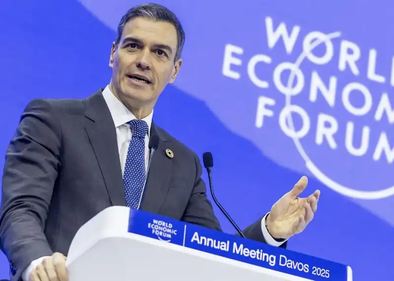 PEDRO SANCHEZ A DAVOS