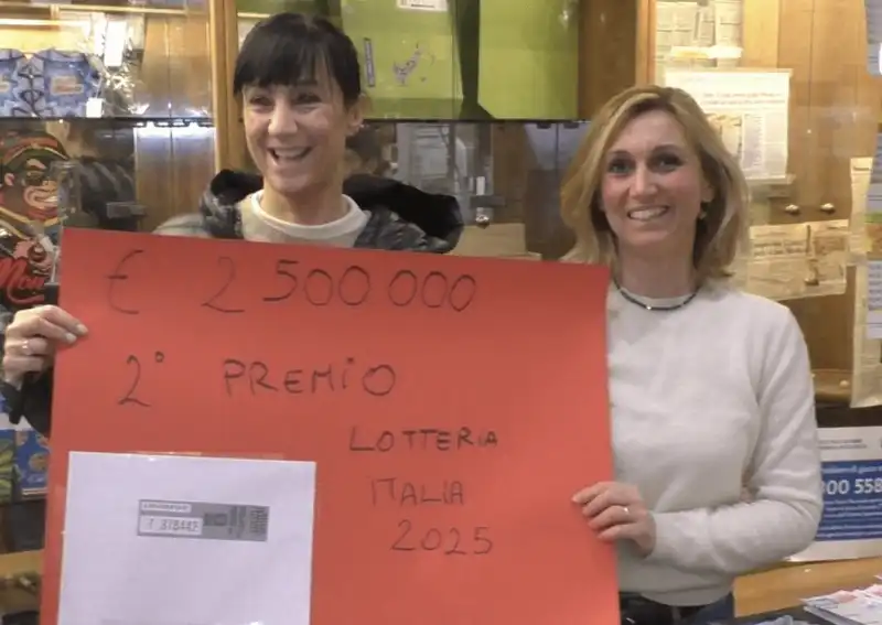 tabaccheria a pesaro dove sono stati vinti due premi della lotteria italia   4