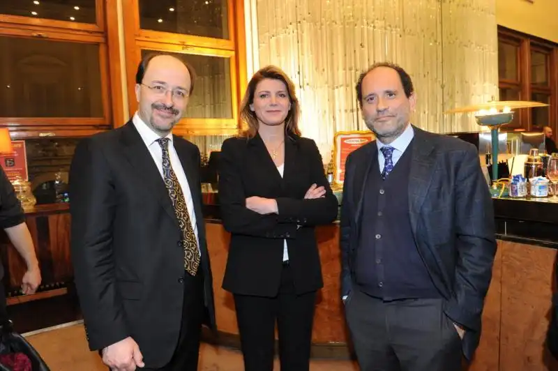 Antonio Ingroia Annalisa Piras e Bill Emmott 