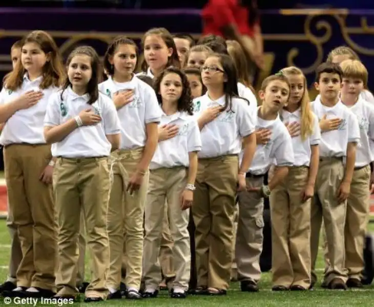 I BAMBINI DI SANDY HOOK SCUOLA DELLA STRAGE IN CONNECTICUT 