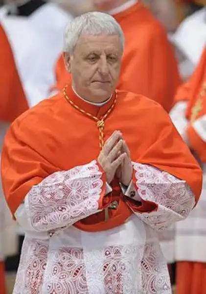 CARDINALE GIUSEPPE VERSALDI jpeg