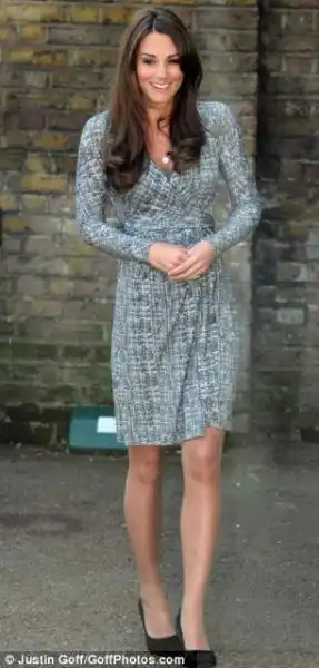 KATE MIDDLETON CON LA PANCETTA 