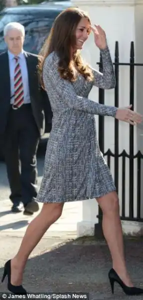 KATE MIDDLETON CON LA PANCETTA 