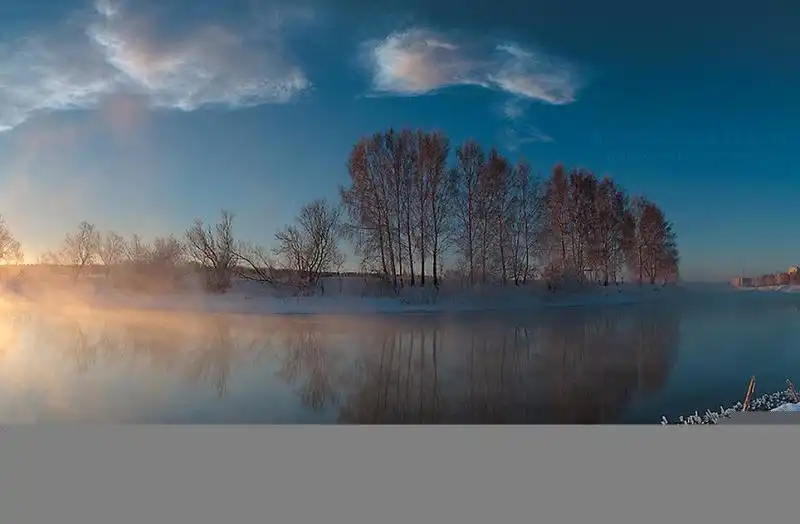 IL METEORITE CHE SI ABBATTUTO SULLA RUSSIA FOTO DI MARAT AKHMETALEYEV 