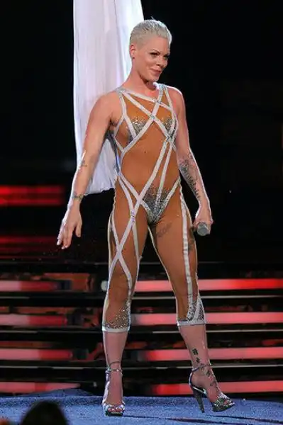 PINK AI GRAMMY 