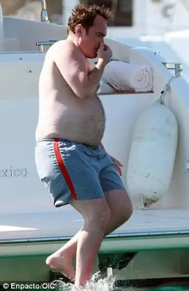 QUENTIN TARANTINO CON LA PANZA