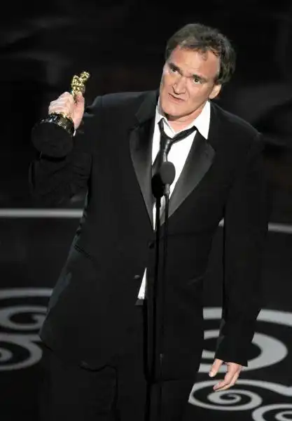 QUENTIN TARANTINO VINCE L OSCAR PER DJANGO MIGLIOR SCENEGGIATURA ORIGINALE 