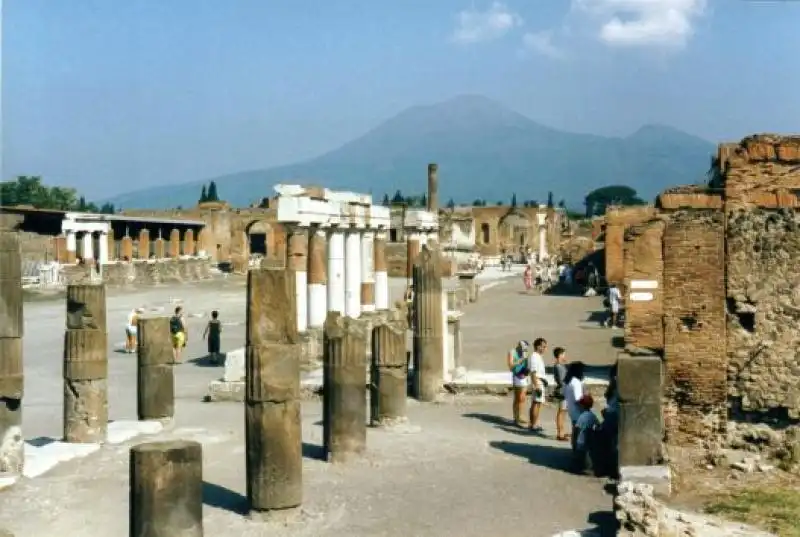 SCAVI DI POMPEI jpeg