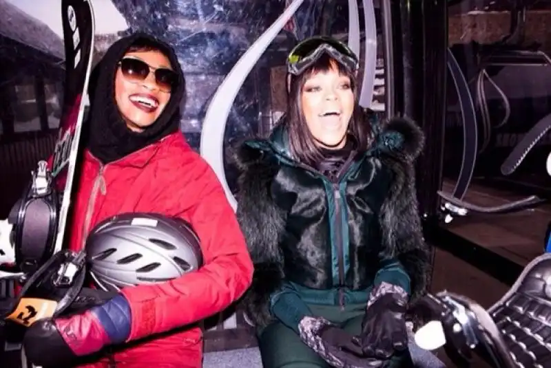 RIHANNA AD ASPEN IN COLORADO 