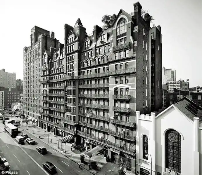 Il Chelsea Hotel fu rifugio di musicisti e scrittori 